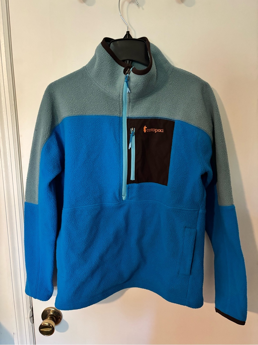 cotopaxi Two-Tone Light Blue and Bright Blue Zip-Up Fleece Pullover